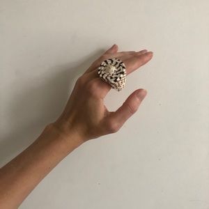 SEASHELL STATEMENT RING